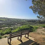 2 Bedroom Park Views With Wifi And Ac 2 Διαμέρισμα Σεντ Πόλς Μπέι