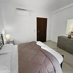 2 Bedroom Park Views With Wifi And Ac 2 Apartment