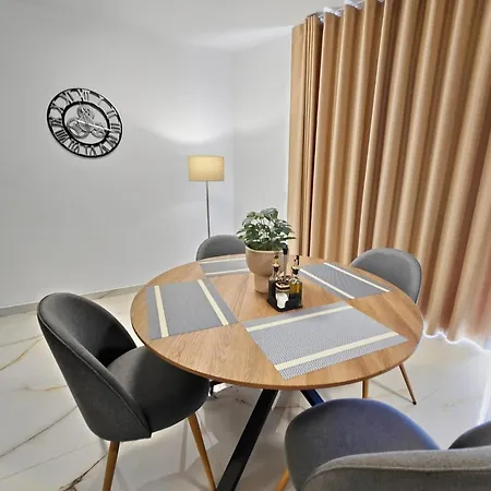 2 Bedroom Apartment Park Views With Wifi And Ac 2 St Paul's Bay